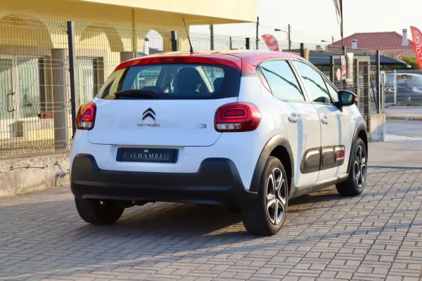 Citroen C3 1.2 PureTech Shine 3