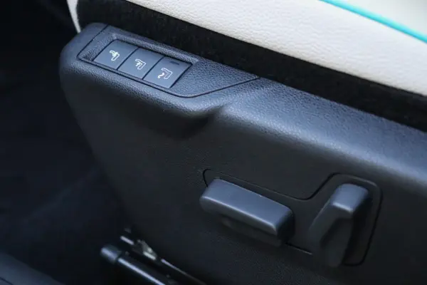 Fiat 600e 54 kWh La Prima 18