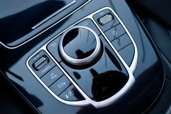 Mercedes-Benz E 220 d AMG Line 21