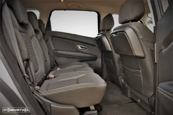 Renault Grand Scénic 1.5 dCi Dynamique S 7L 14