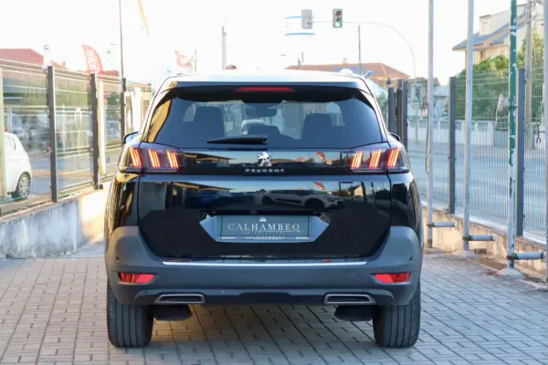 Peugeot 5008 1.2 PureTech GT EAT8 3