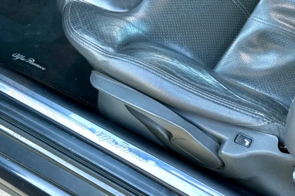 Alfa Romeo GT 1.9 JTD M-JET Blackline 13