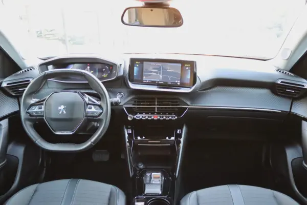 Peugeot e-2008 50 kWh Allure Pack 4