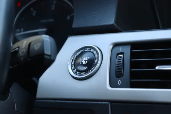 BMW 318 d 16
