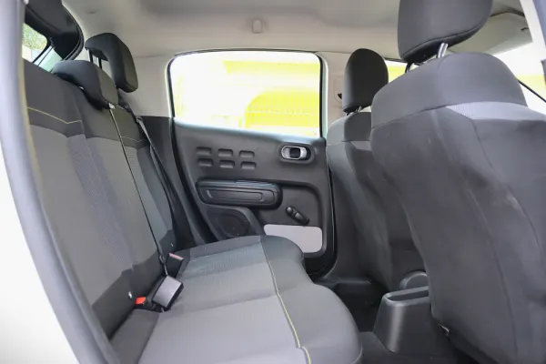 Citroën C3 1.2 PureTech Shine 26