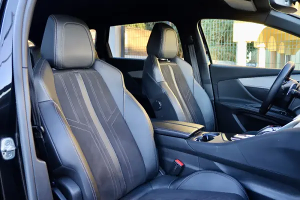 Peugeot 5008 1.2 PureTech GT EAT8 22