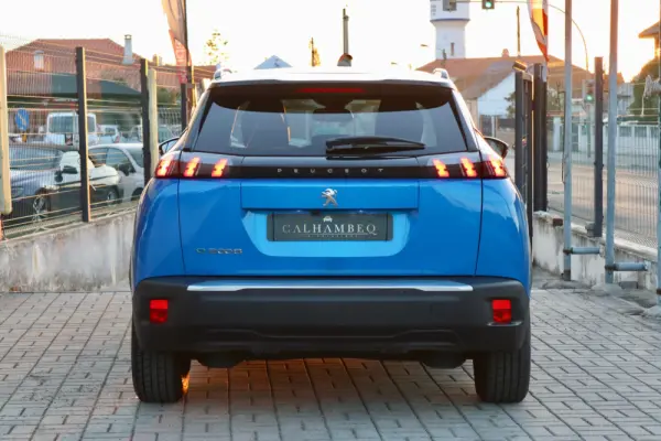 Peugeot e-2008 50 kWh Allure Pack 8