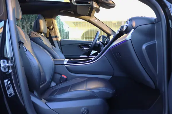 Mercedes-Benz GLC 300 e 4Matic 9G-TRONIC Avantgarde Advanced 39