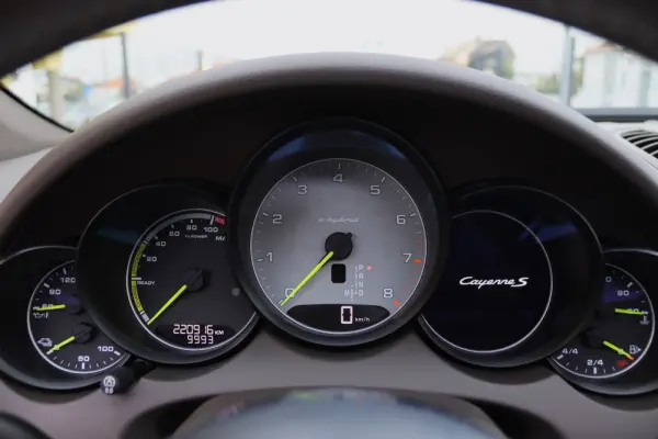 Porsche Cayenne S E-Hybrid 21