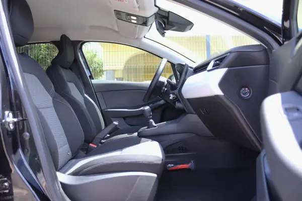 Renault Clio 1.0 TCe Exclusive 23