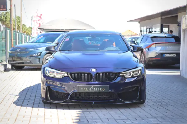 BMW M4 Auto 2