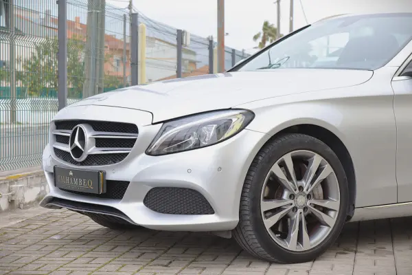 Mercedes-Benz C 350 e 19