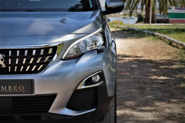 Peugeot 3008 1.5 BlueHDi Active Pack EAT8 7