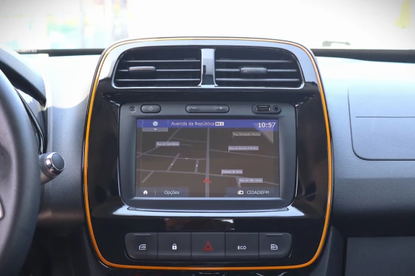 Dacia Spring 27 kWh Comfort 15