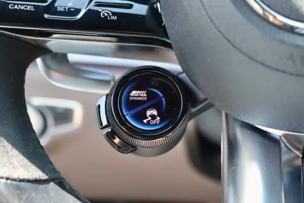 Mercedes-Benz AMG GT 4 portas 63 S E Performance Speedshift MCT 9G 25