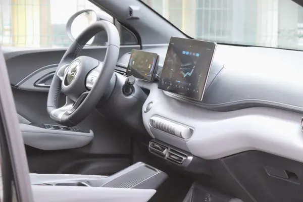 BYD Dolphin Surf 43.2 kWh Boost 24