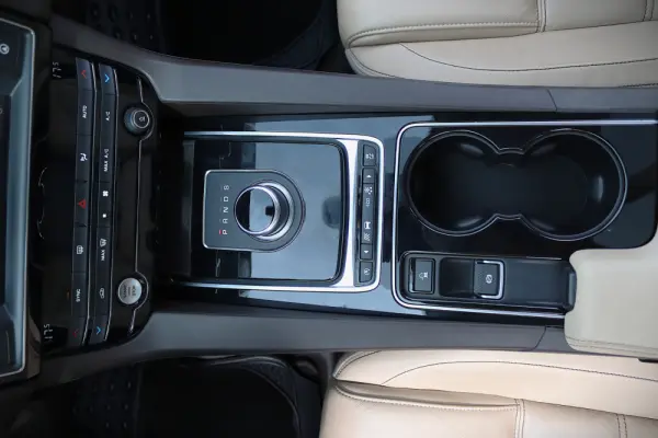 Jaguar F-Pace 20d Aut. Prestige 23