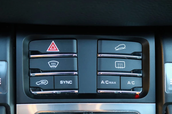 Porsche Macan 2.0 PDK Standard 28