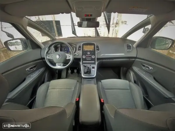 Renault Grand Scénic 1.5 dCi Dynamique S 7L 3