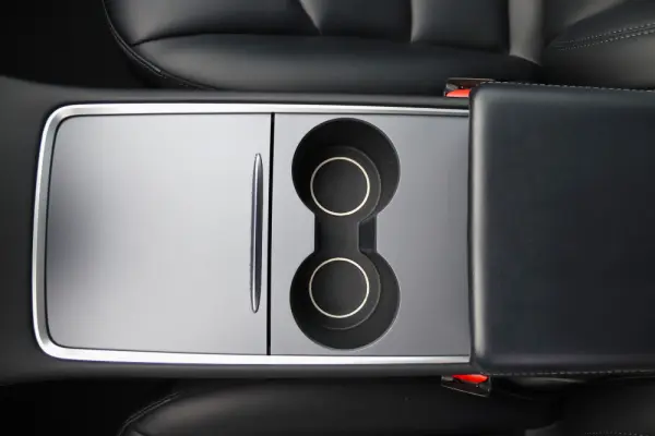 Tesla Model 3 Long-Range Dual Motor AWD 5
