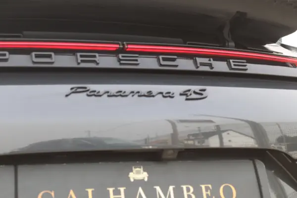 Porsche Panamera 4S Diesel 14