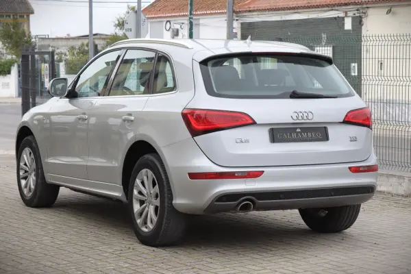 Audi Q5 2.0 TDI quattro S-line S-tronic 3