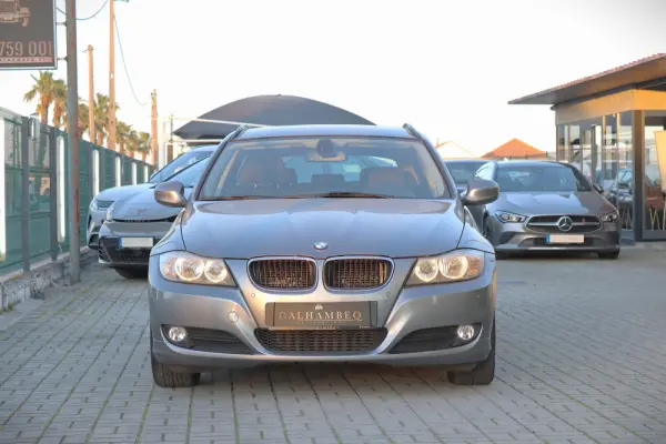BMW 318 d Sport Line 2