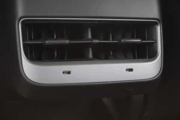 Tesla Model 3 Standard Range Plus RWD 30