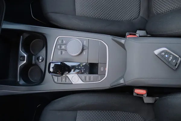 BMW 116 d Advantage Auto 25