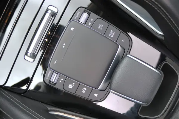 Mercedes-Benz GLE 350 de 4Matic 9G-TRONIC AMG Line 36