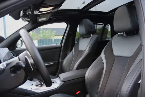 BMW 320 e Touring Pack M Auto 28