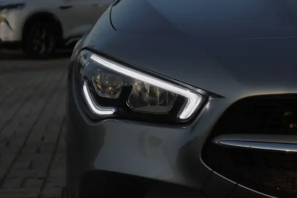 Mercedes-Benz CLA 200 d Shooting Brake Progressive Aut. 13