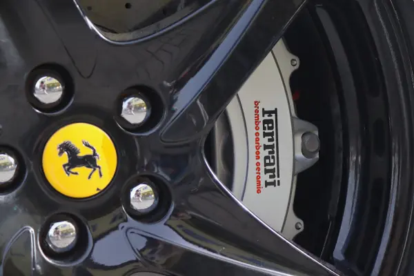 Ferrari FF Standard 21