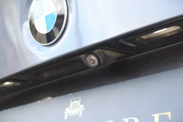 BMW 330 e iPerformance Pack M 7