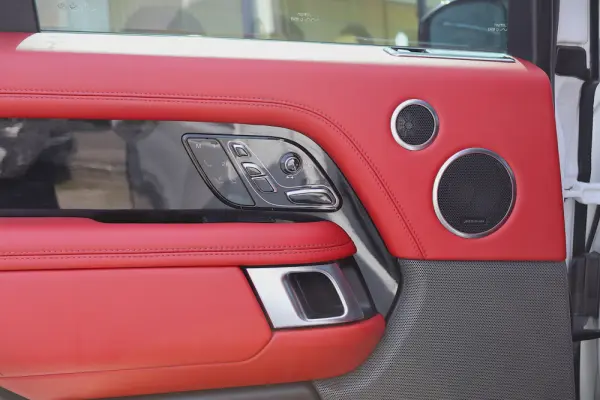 Land Rover Range Rover 2.0 Si4 PHEV Autobiography 33