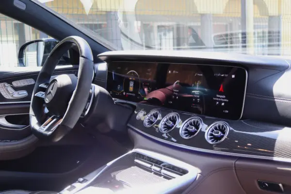 Mercedes-Benz AMG GT 4 portas 63 S E Performance Speedshift MCT 9G 36