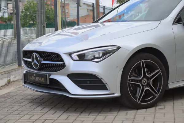 Mercedes-Benz CLA 250 e 8G-DCT AMG Line 10