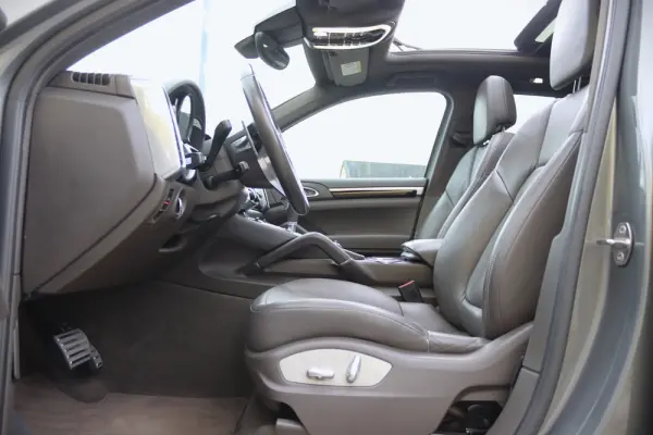 Porsche Cayenne S E-Hybrid 19