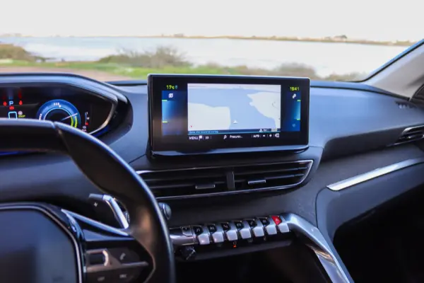 Peugeot 3008 1.6 Hybrid Allure Pack e-EAT8 19