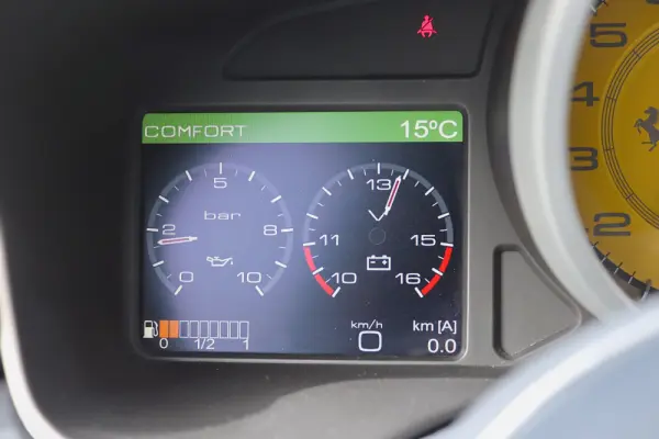 Ferrari FF Standard 40