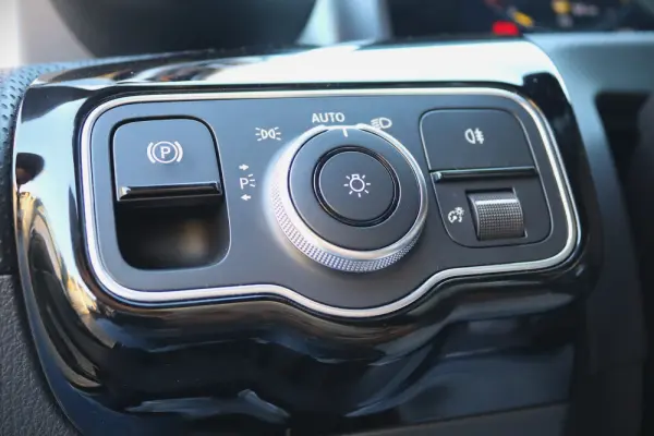 Mercedes-Benz CLA 250 e 8G-DCT Edition AMG Line 17