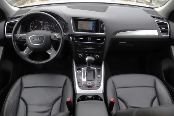Audi Q5 2.0 TDI quattro S-line S-tronic 30