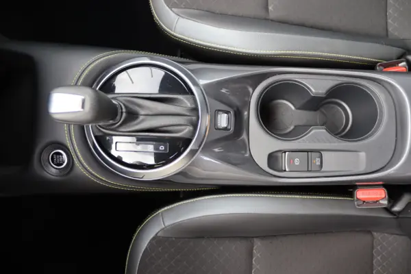 Nissan Juke 1.0 DIG-T Kiiro.DCT 20