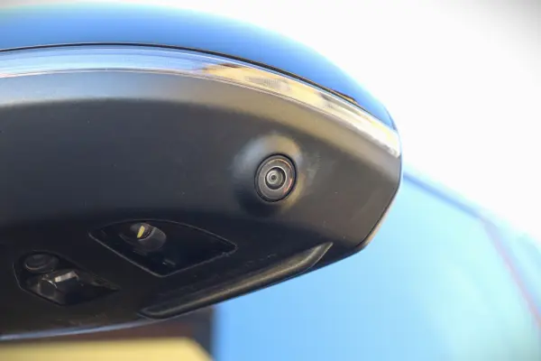 Mercedes-Benz GLC 300 e 4Matic 9G-TRONIC Avantgarde Advanced 4