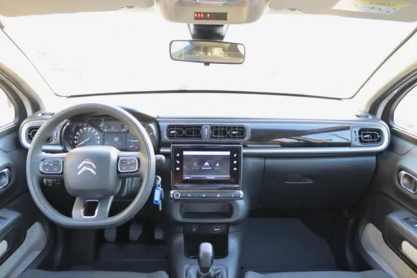 Citroen C3 1.2 PureTech Shine 4