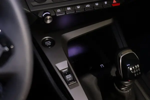 Peugeot 308 1.2 PureTech Active Pack 22