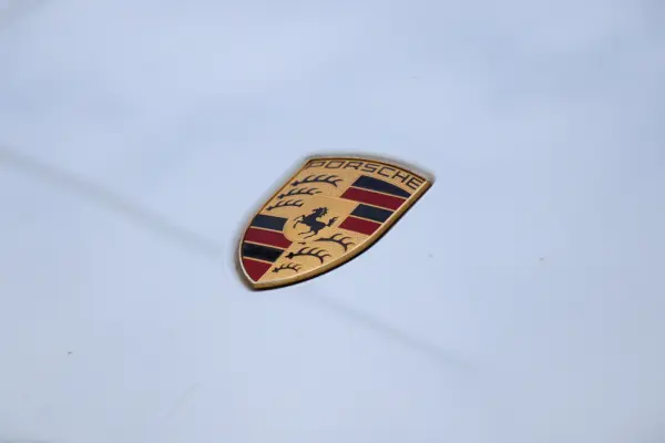 Porsche Taycan 4S 9