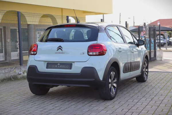 Citroën C3 1.2 PureTech Shine 3