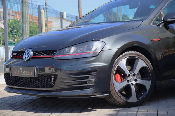 Volkswagen Golf 2.0 TSi GTi 10