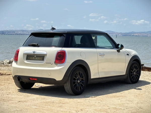 MINI 3 Portas Cooper D 3